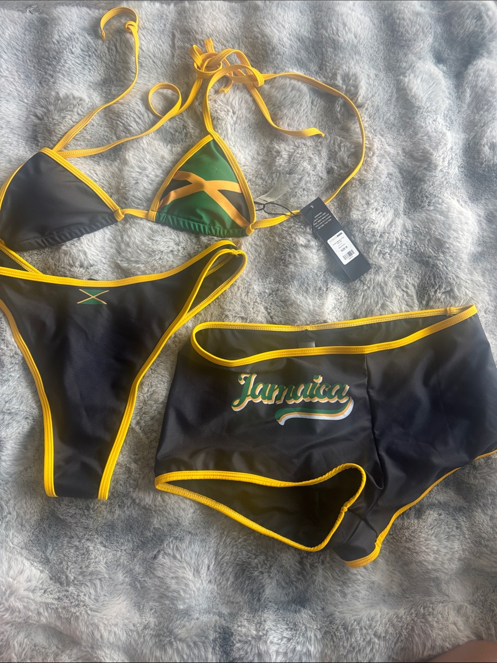 3 peice Fashion Nova Black and Yellow Jamaica Bikini Set 😍😍😍
